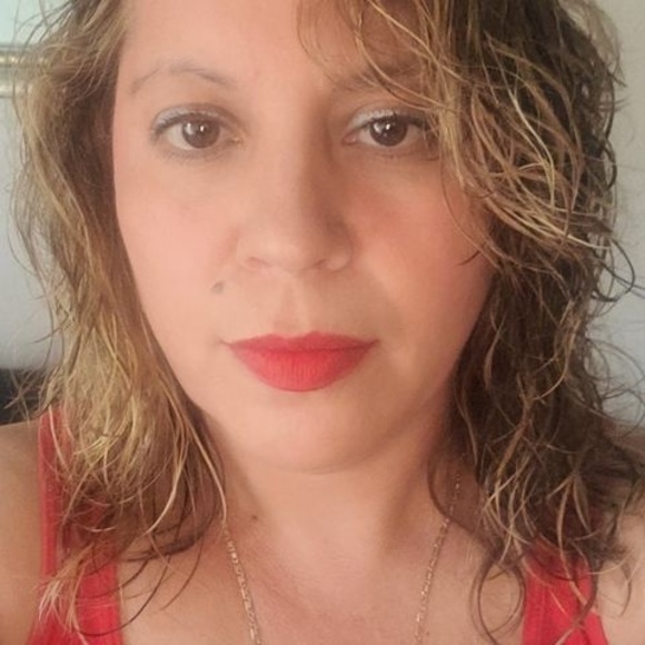 Meet your Posher, Sandra - Picture 1 of 1